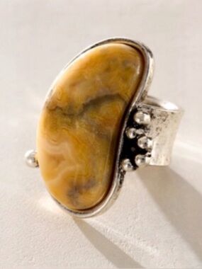 Free People Winslow Stone Ring Silver Tone Chunky Cocktail Ring Size 8